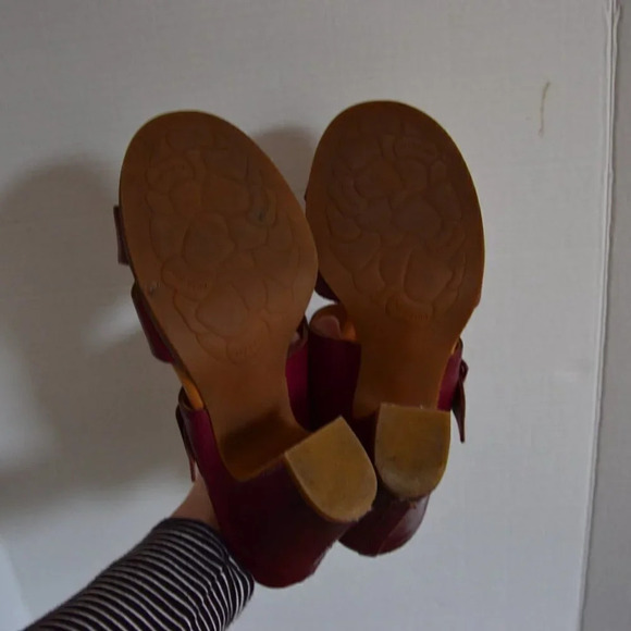 KORK-EASE Wine  High Heeled Sandals - Picture 9 of 10